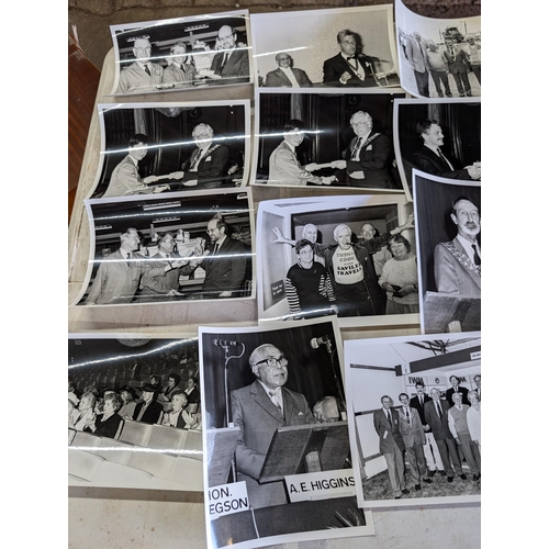 24 - # NOTE 193 IMAGES # HUGE QUANTITY APPX 100KG, PHOTOGRAPHS, COVERING A LIFESWORK FROM THE 1950S-1980S... 