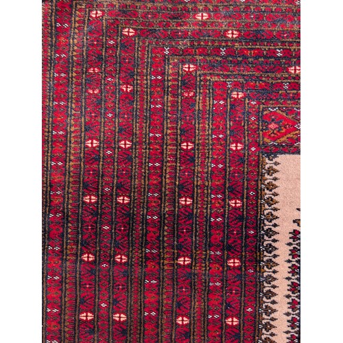 301 - Gorgeous Large Hand Knotted Pakistan Wool Carpet / Rug - Red Ground 92x50