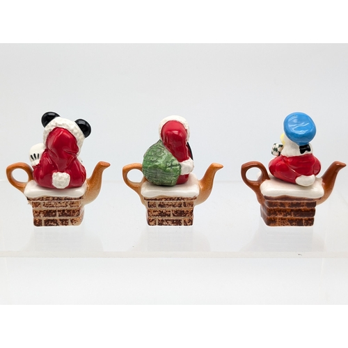 123 - Group Cardew Designs Christmas Miniature Teapots Plus Dustie Bin Figure, All Editions of 7500. One i... 