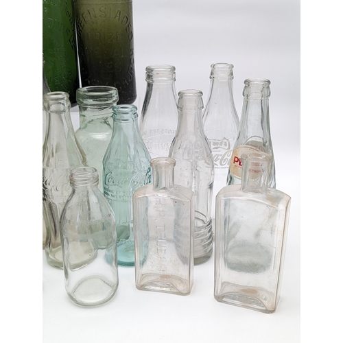 165 - Bundle (23) Vintage Advertising Glass Bottles, Jars, Apothecary, Good Local Examples, Teignmouth, Ex... 