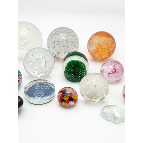 180 - Bundle (16) Paperweights to Include Caithness Pebble, Plus Others.