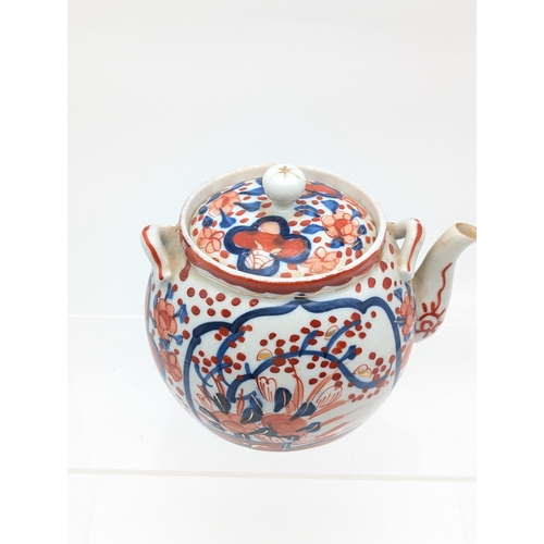 234 - Very Good Japanese Two Handled Teapot, No Makers Marks Possibly Kakiemon Edo? 15x12cm