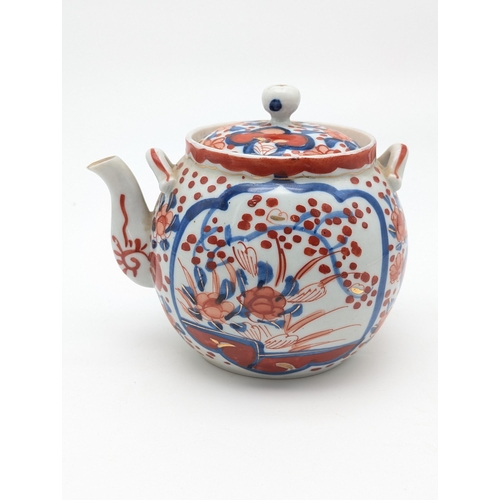 234 - Very Good Japanese Two Handled Teapot, No Makers Marks Possibly Kakiemon Edo? 15x12cm