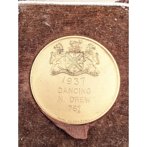 345 - Local Devon Interest Medal, Plymouth Society Of Music 1937 Competition Festival, Inscribed Verso 193... 