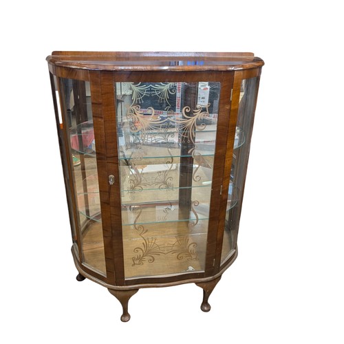 37 - Mahogany Display Cabinet With 2 Glass Shelves 86x34x112cm With Key