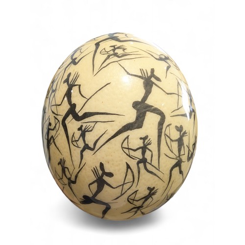 252 - Fabulous Decorated Ostrich Egg, Decorated in African Animals and Tribal Artwork 20cm