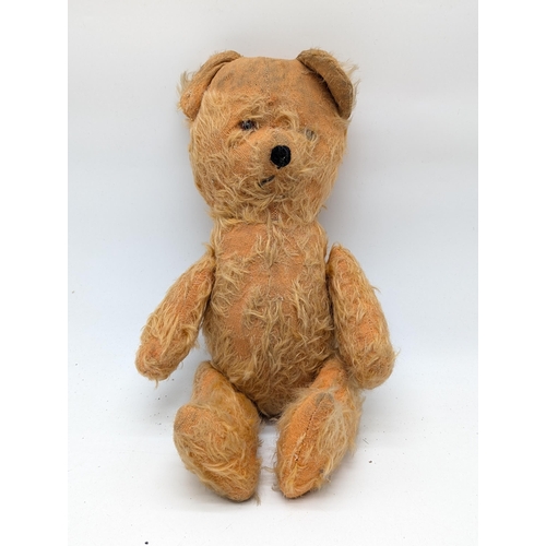 190 - Vintage Straw Filled Mohair Articulated Teddy Bear With Glass Eyes 38cm