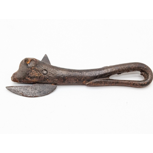 267 - Antique Heavy Cast Iron Bulls Head Tin Opener, 16cm