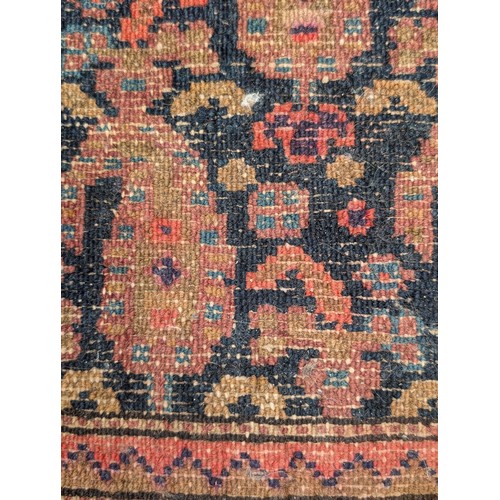 337 - Antique Hamadan Hand Knitted Persian Runner Carpet / Rug 118x325cm, Some Wear as Seen, Thinning and ... 
