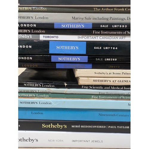 125C - Large Quantity Christies, Bonhams, Sothebys Catalogues - Excellent Reference Material Most in Excell... 