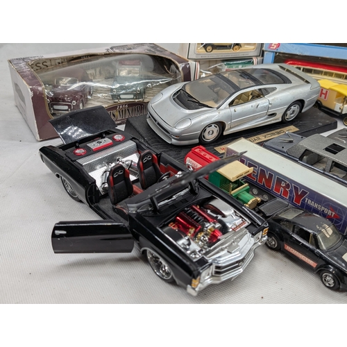 126 - Large Bundle Vintage Diecast Vehicles Plus Model Vehicles, Days Gone By, Majisto, Lledo Plus Lots Mo... 