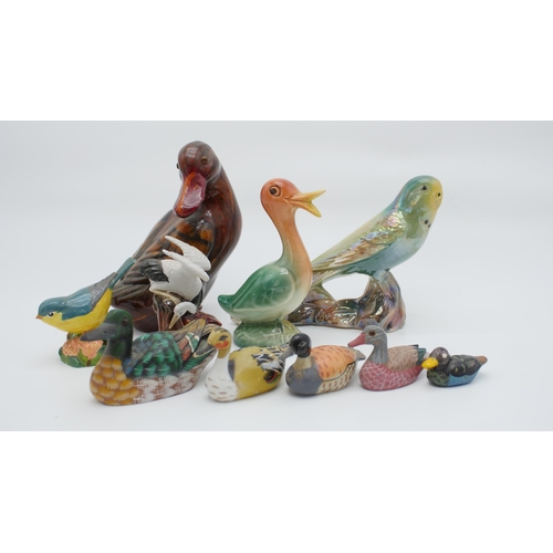 144 - Group (10) Vintage Bird / Duck Figurines Keele Street pottery Budgie, Weatherby Duck, Large Unmarked... 