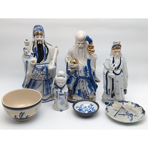 148 - Bundle Ceramic Chinese Statues, Ornaments. Matched Trio In Blue and White With Gilt All In Excellent... 