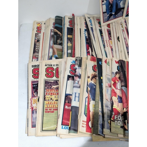 31 - Scoop Magazines Large Quantity Mostly Early 80s