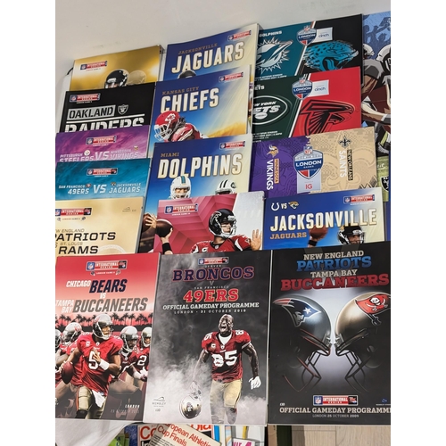 72 - NFL - Quantity Excellent NFL London Programmes, Poster Etc