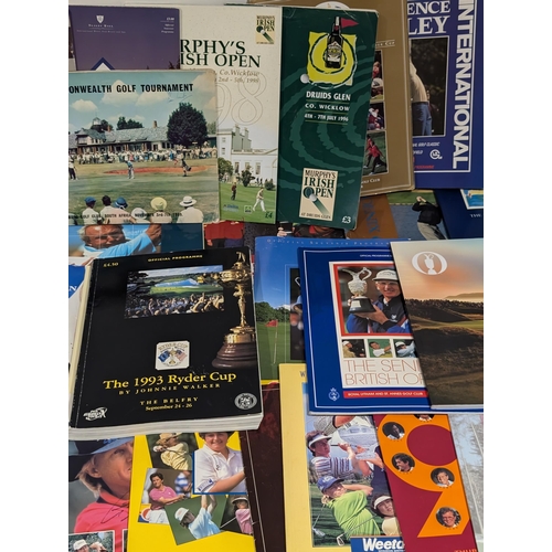 87 - Golf - Good Bundle Spanning Multiple Decades - Programmes Including Signed Second Commonwealth Golf ... 