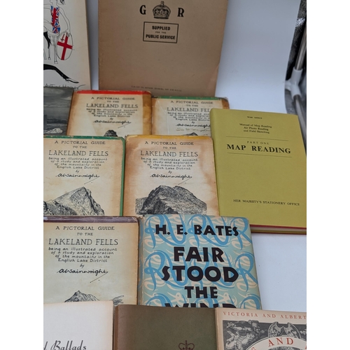 54 - Bundle Vintage Books, Lakeland Fells This England Etc