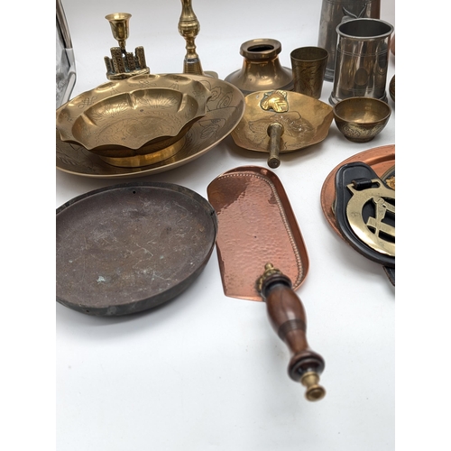 119 - Mixed Brass, Pewter and Copper Collection Bundle. Including an Attractive Copper Crumb Scoop. Vintag... 