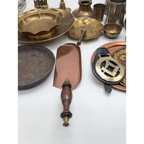 119 - Mixed Brass, Pewter and Copper Collection Bundle. Including an Attractive Copper Crumb Scoop. Vintag... 