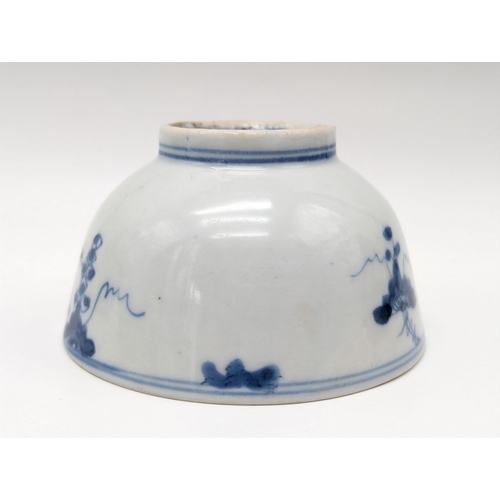 198 - Excellent Group of 4 Late Ming Chinaware. 1 Lidded Paste Pot, 2 Bowls and 1 Plate Chi - Long Dragon ... 