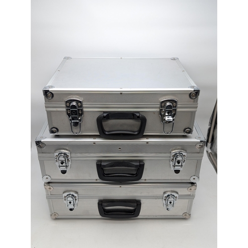 240 - 3 Good Quality Metal Storage Cases With Locks & Keys 15x13x7