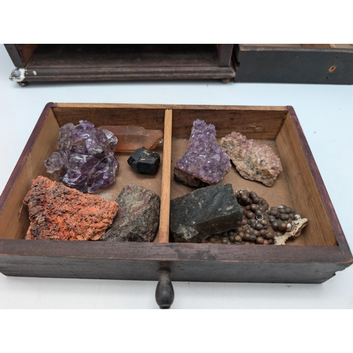 258 - Antique Display Wooden Draw Set Containing a Mixture of Different Minerals and Crystal's