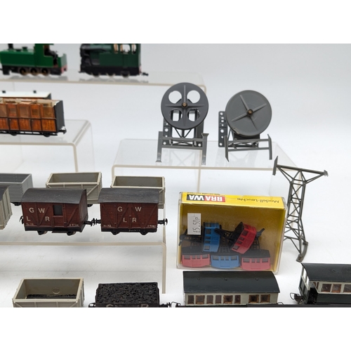 340 - Bundle Rolling Stock, Wagons Etc As Seen, Some for Repair