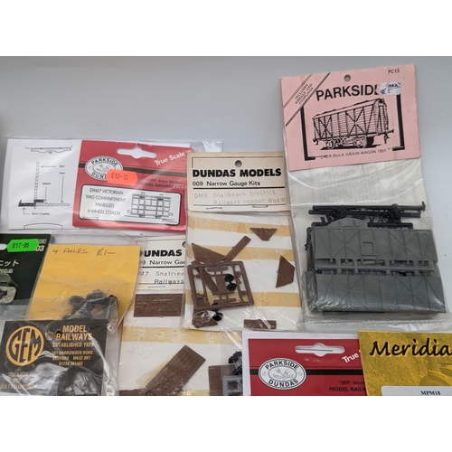 346 - Excellent Model Wailway Bundle With New Sealed Kits, Wagons, Coaches, Accessories Etc