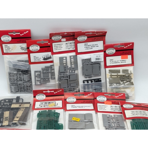 348 - Parkside Dundas Model Kits - New Carded - N Gauge