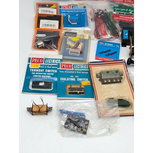 356 - Model Railway Electronic Accessories, Speed Controller, Switches, Lights Etc As Seen