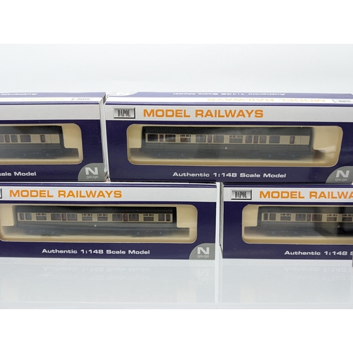 372 - Dapol N Gauge Railways Group (7) Coaches, All In Good Boxed Order Most Appear Unused GWW Hawksworth,... 