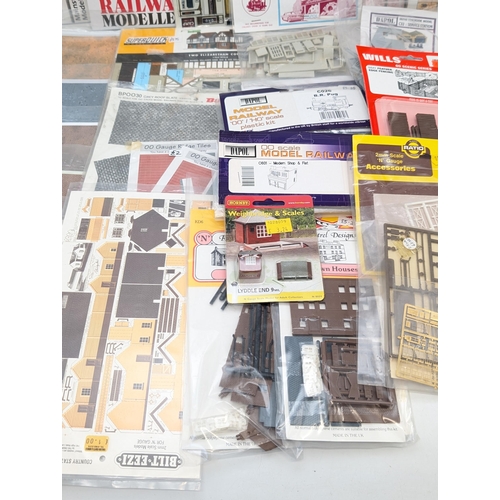 386 - Large Quantity Model Railway Scenery Kits Etc, Including Hornby Tractors Etc Most New & Carded