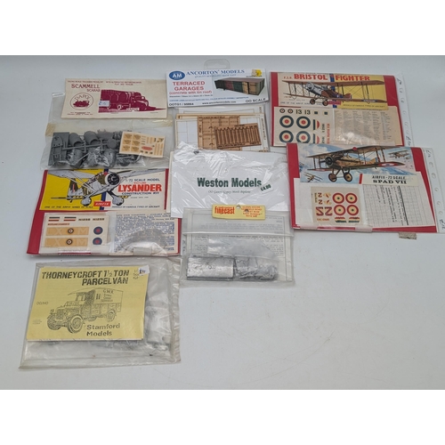 390 - Group (8) Model Kits, Mixture Metal & Plastic, Trains / Planes Etc