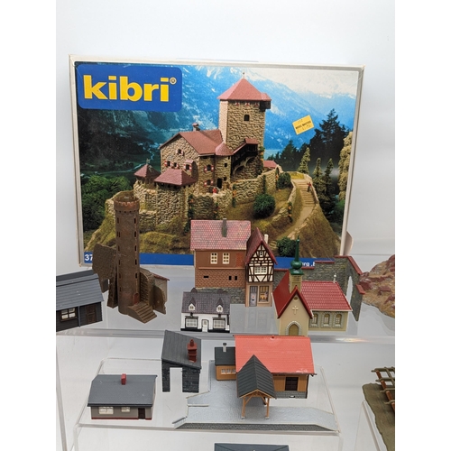 391 - Large Quantity Pre Built Model Kits, Trackside, railway, Castles Etc. 3 Kibri Castle Kits, 3 COmplet... 