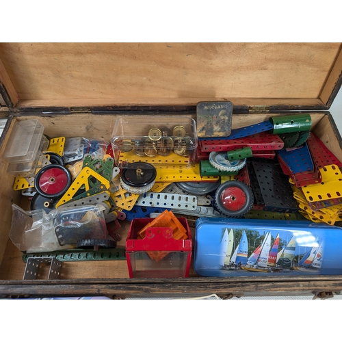 437 - Meccano Bundle Quantity 2 Large Wooden Boxes, To Include Gears Pack, Lots of Loose Vintage Hard to G... 