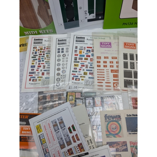 440 - Metcalf Model Kits Carded and New Plus Good Quantity Of Trackside Decals Etc