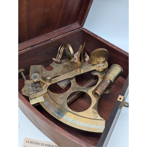 465 - Brass Nautical Sextant In Wooden Case