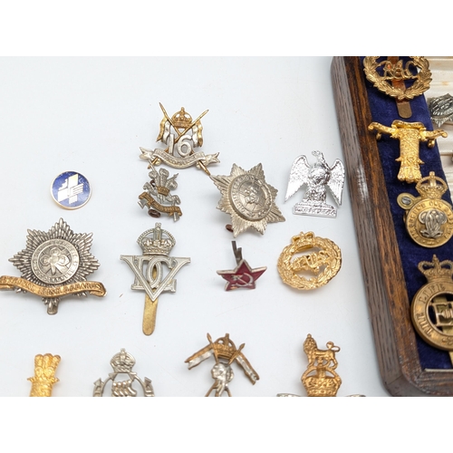 471 - Excellent Group Cap Badges / Pins, Medals, WW2, WW1 Some Nice Examples Here Qty (77)