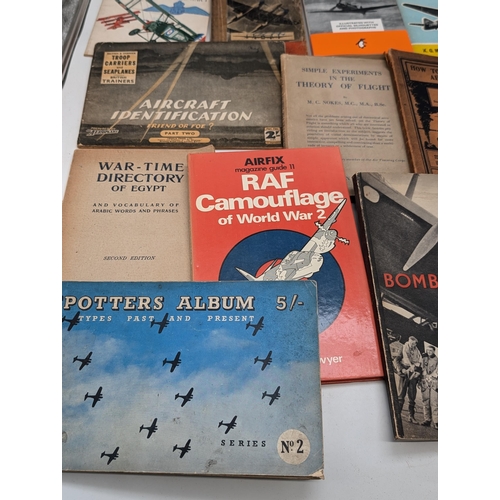 476 - Mostly Wartime Identification of Aircraft Some Good Examples