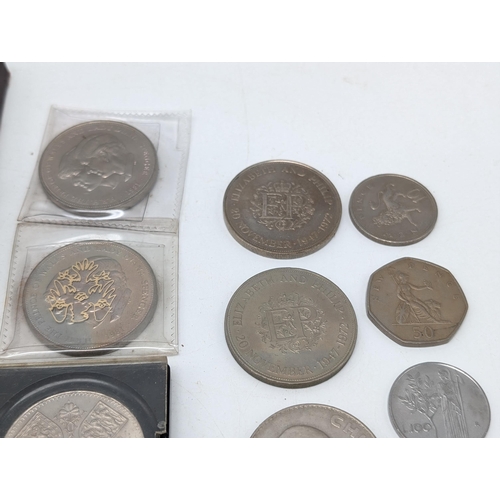 533 - Large Collection of Mostly Commemorative  Crowns and Coins. Small Amount of silver Noted. Including ... 