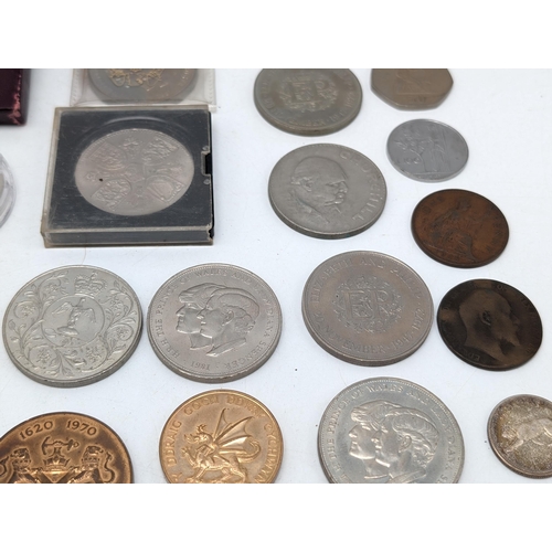 533 - Large Collection of Mostly Commemorative  Crowns and Coins. Small Amount of silver Noted. Including ... 