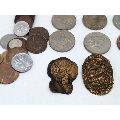 533 - Large Collection of Mostly Commemorative  Crowns and Coins. Small Amount of silver Noted. Including ... 