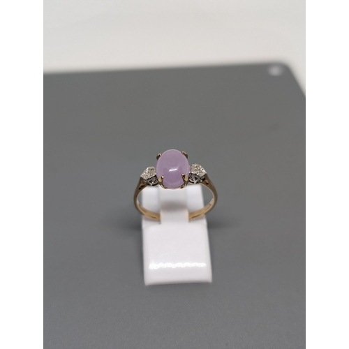 573 - 9CT Gold and Lavender Jade Ring. Approximately Size O and Weighs 1.95g, Hallmarked.