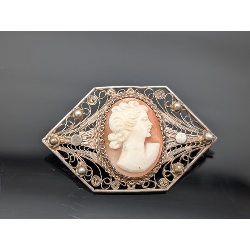 607 - Excellent Antique Cameo /  Bracelet Bundle - 8