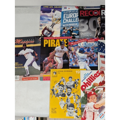 101 - Vintage Baseball / Aussie Rules - Programmes - Good Selection