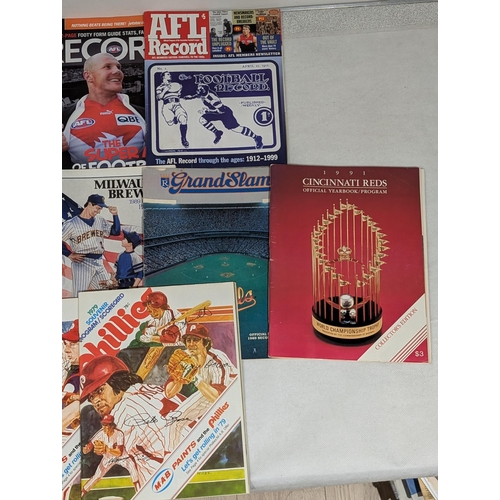 101 - Vintage Baseball / Aussie Rules - Programmes - Good Selection