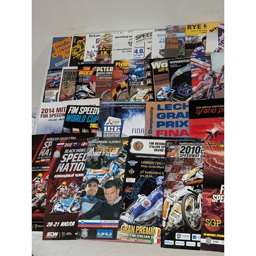 118 - Speedway - Large Bundle Programmes - Good Bundle