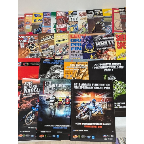 118 - Speedway - Large Bundle Programmes - Good Bundle