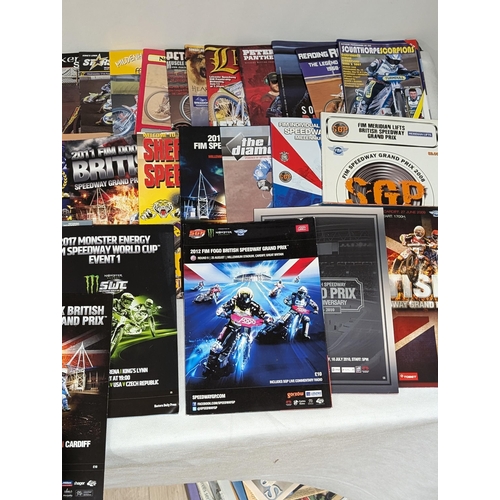 118 - Speedway - Large Bundle Programmes - Good Bundle