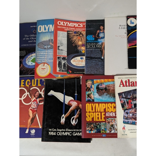 162 - Olympics - Vintage To Modern Hardbacks, Programmes Reports Good Bundle